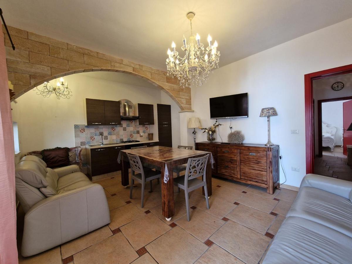 Trilocale Climatizzato Al Centro Di Torre San Giovanni ภายนอก รูปภาพ
